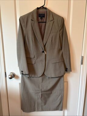 Banana Republic Women's Taupe Two-Piece Suit - Blazer & Skirt